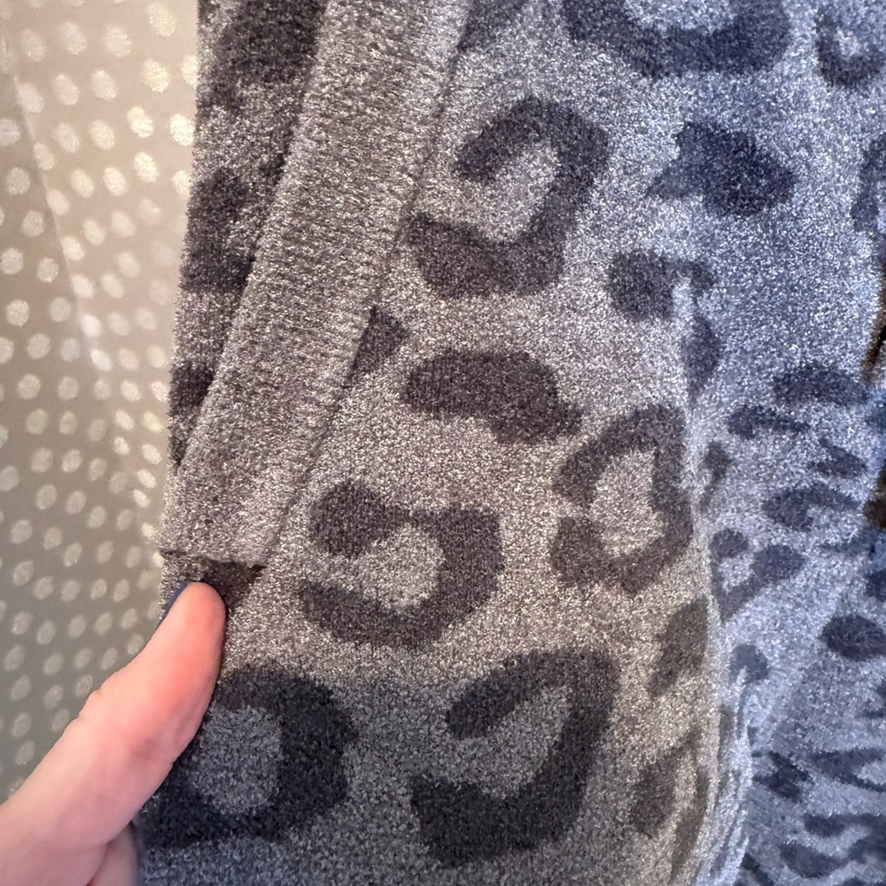 Barefoot Dreams Charcoal Leopard Track Pant - Picture 6 of 10